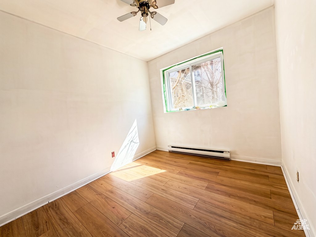 Photo - Bedroom