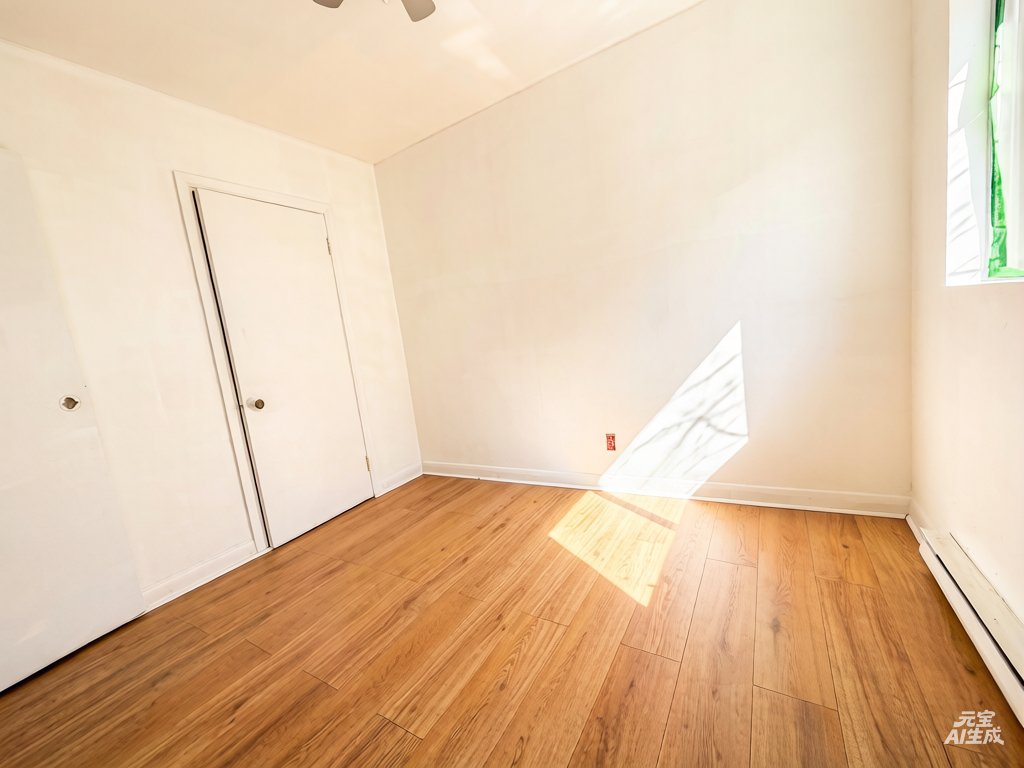 Photo - Bedroom