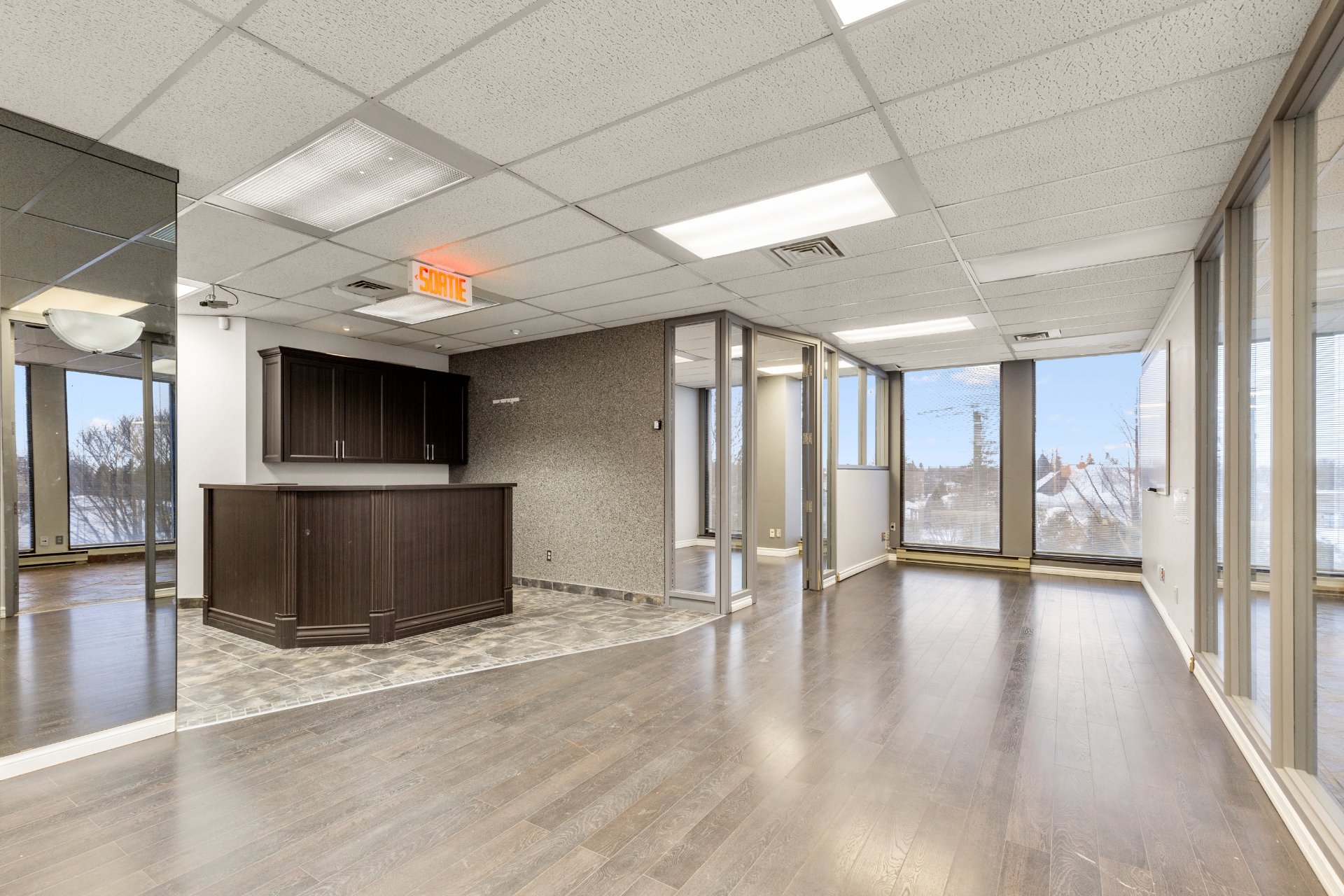 Photo - Secretaries' office