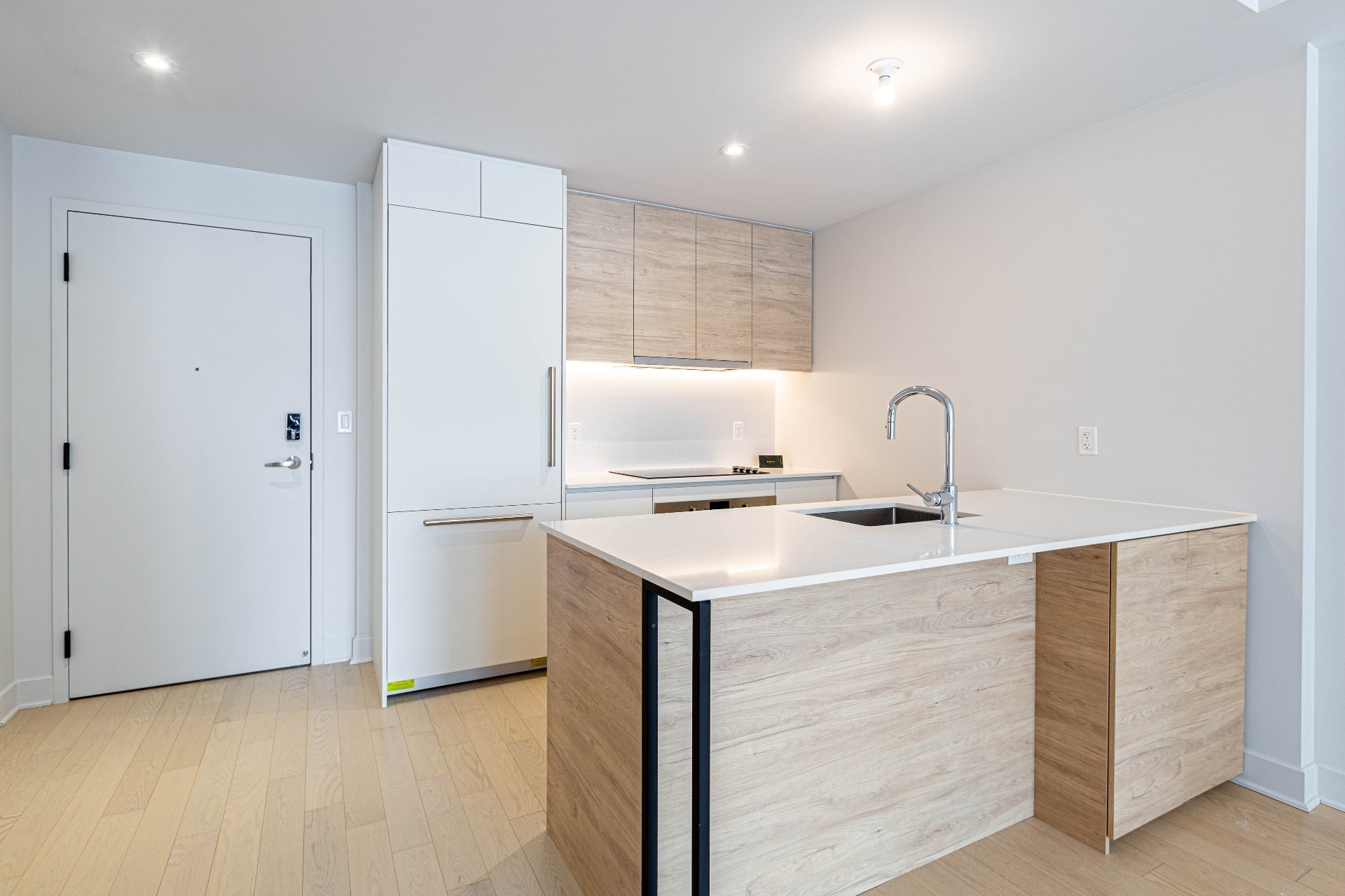 Photo - Kitchen