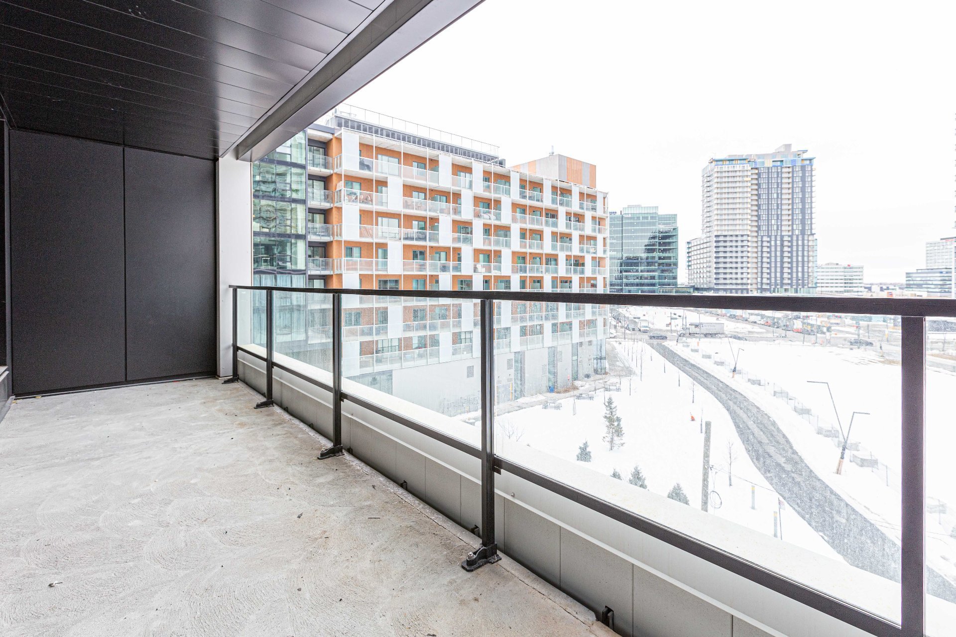 Photo - Balcony