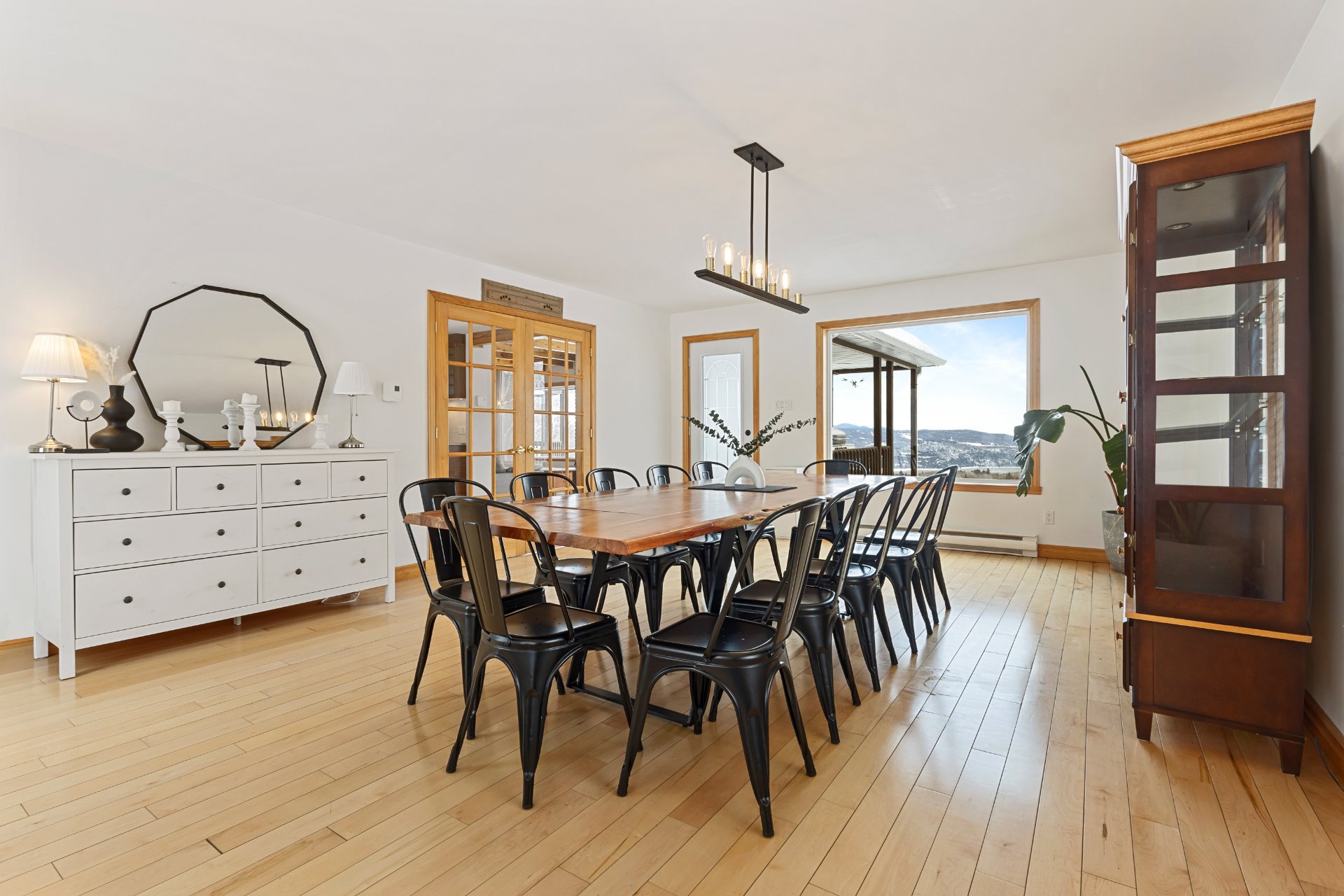 Photo - Salle à manger