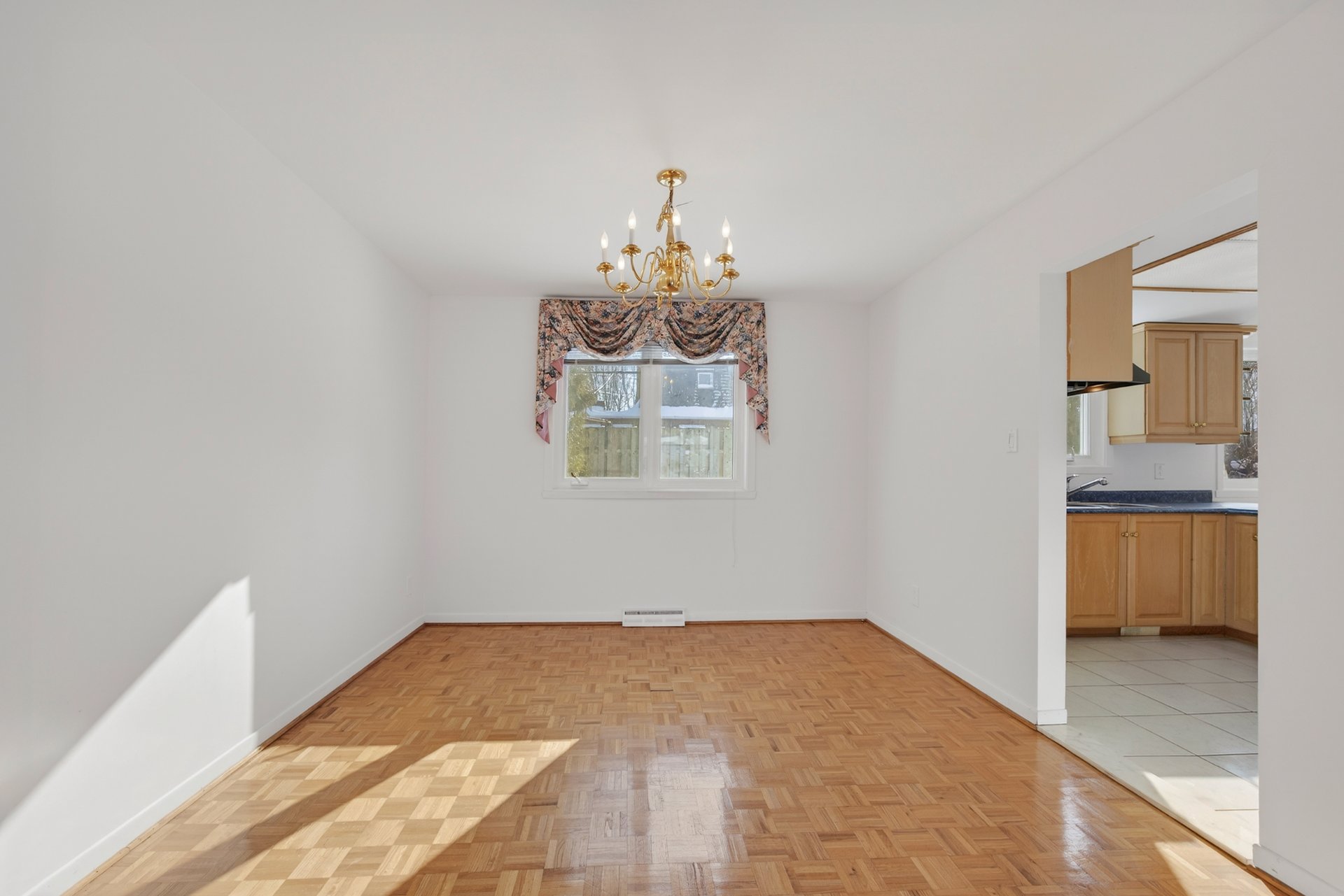 Photo - Salle à manger