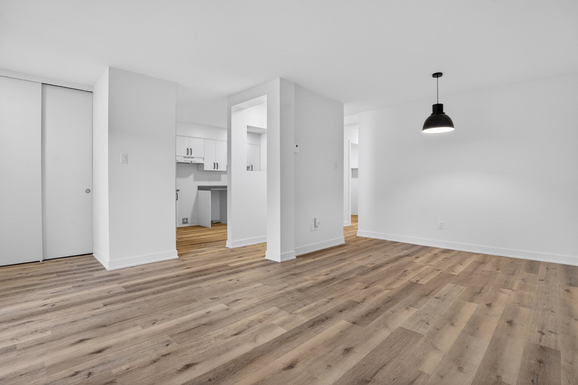 Photo - Salon