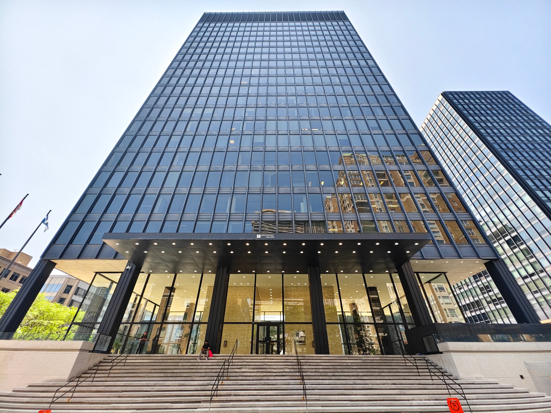 Photo - Exterior
