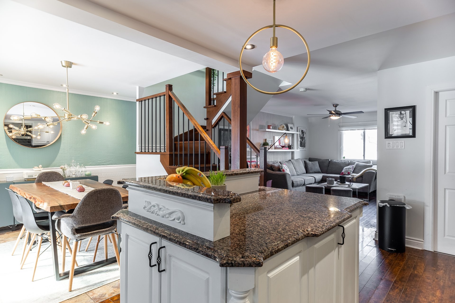 Photo - Kitchen