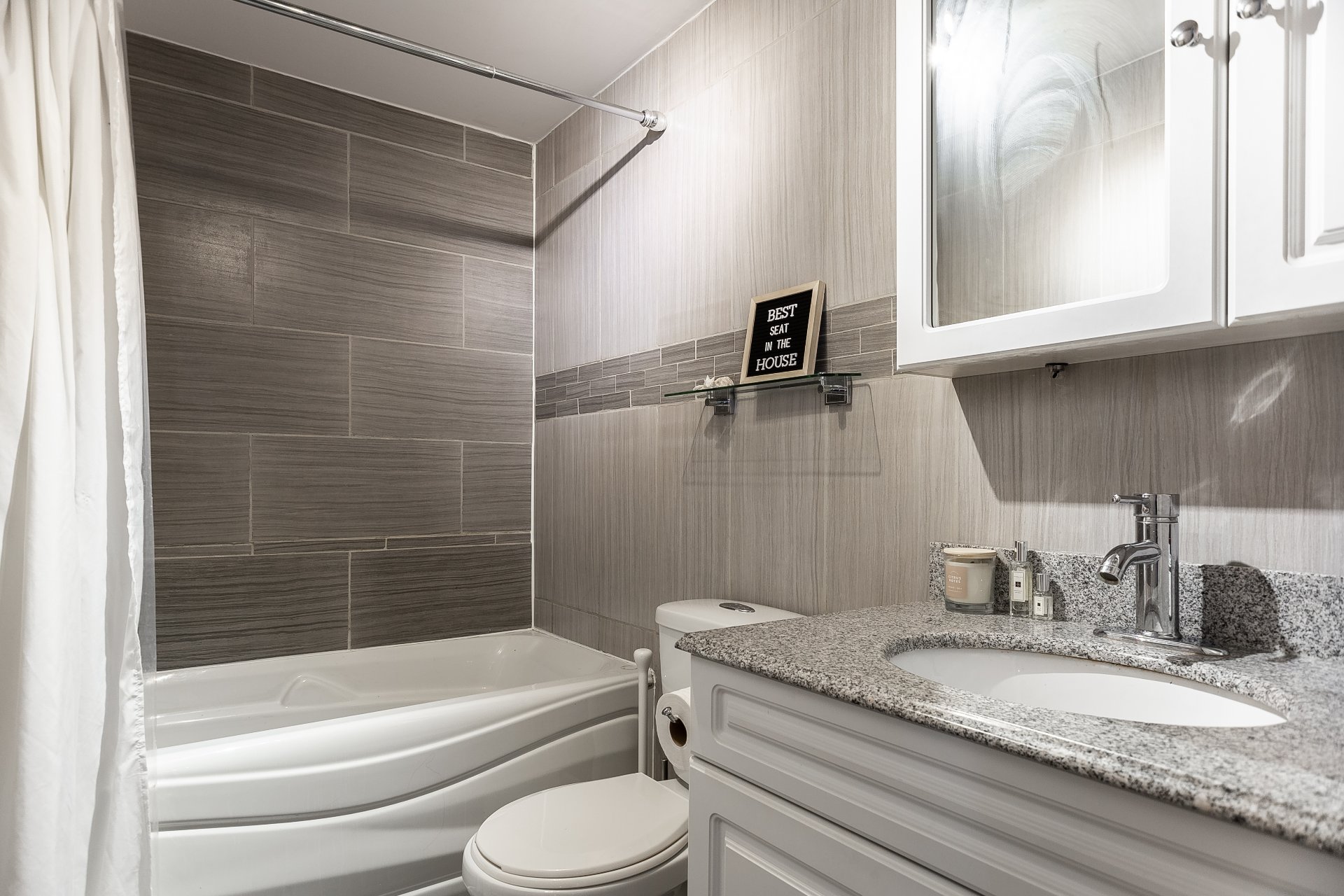 Photo - Bathroom