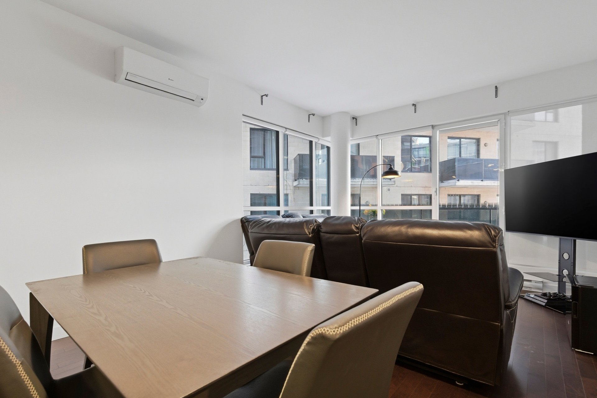 Photo - Salle à manger