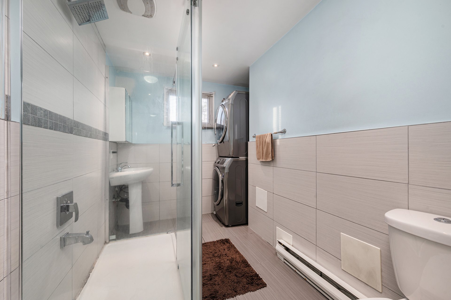 Photo - Bathroom
