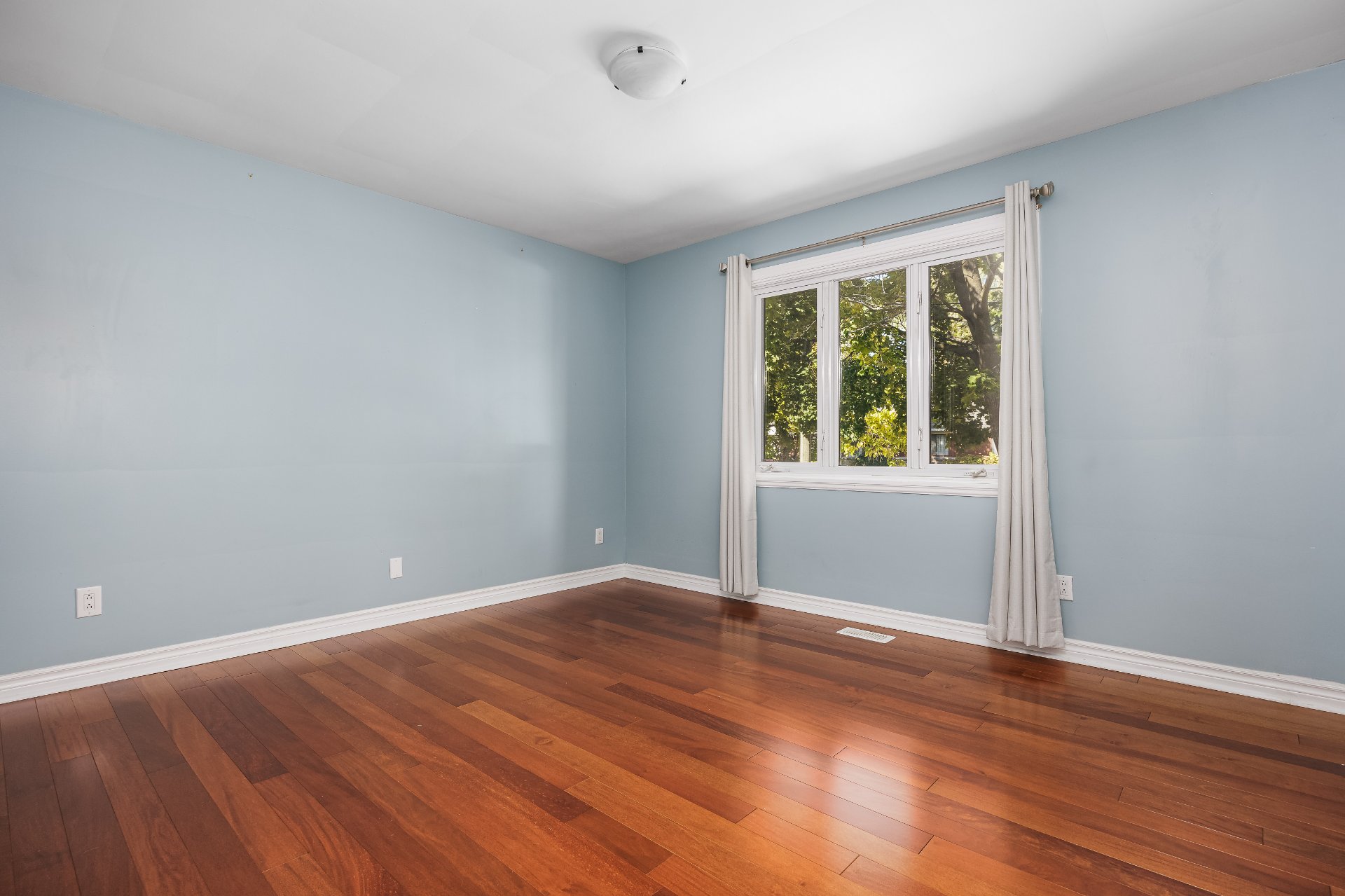 Photo - Chambre à coucher principale