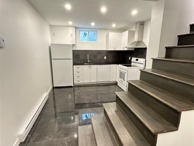 house for sale Laval (Chomedey)