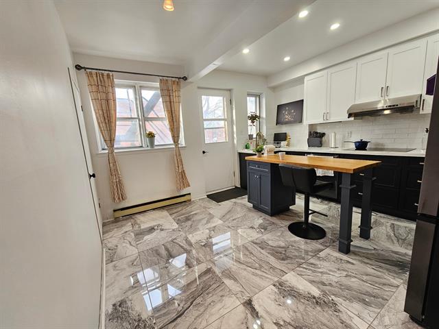 maison à vendre Montréal (Côte-des-Neiges/Notre-Dame-de-Grâce)