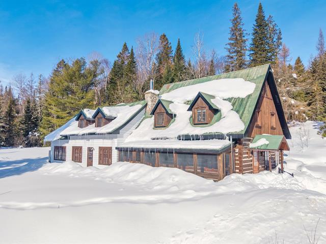 maison à vendre Sainte-Lucie-des-Laurentides